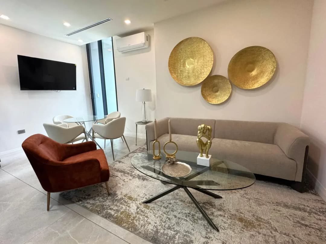Renta de apartamento amueblado en torre Doss - foto 1 de 10