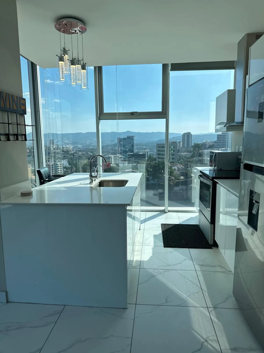 Apartamento Amueblado en Renta | Torre Nivo - foto 1 de 11