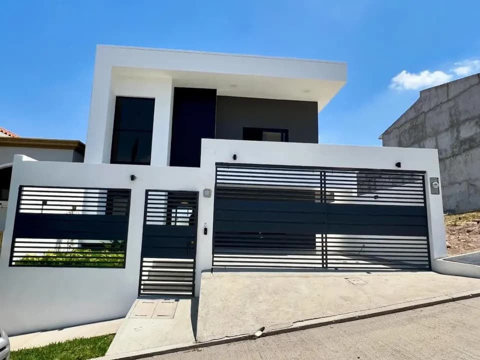 Casa de Lujo en Alquiler - Residencial El Sauce - foto 1 de 10