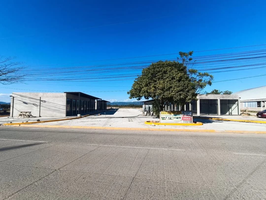 Locales Comerciales en Alquiler - Talanga, Fco. Morazán - foto 1 de 4